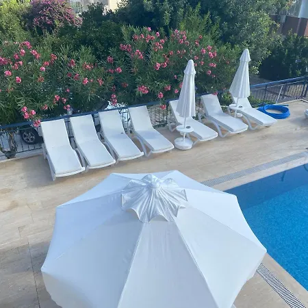 Apart Otel Naturella 3*