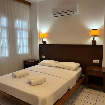 Aparthotel Naturella